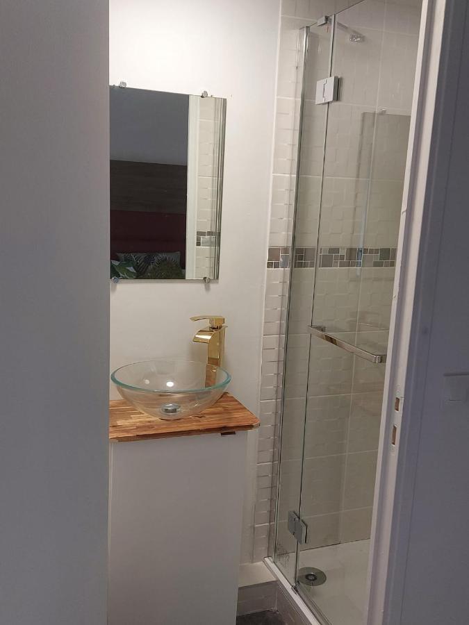 Happy Land Holliday Residential Hotell Épinay-sur-Seine Eksteriør bilde